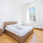 Apartament Casa Laura Reggio di Calabria