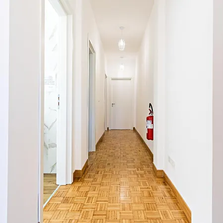 דירה Casa Laura רג'יו די קאלאבריה