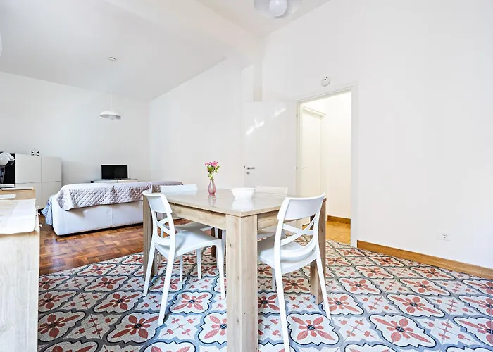 דירה Casa Laura רג'יו די קאלאבריה